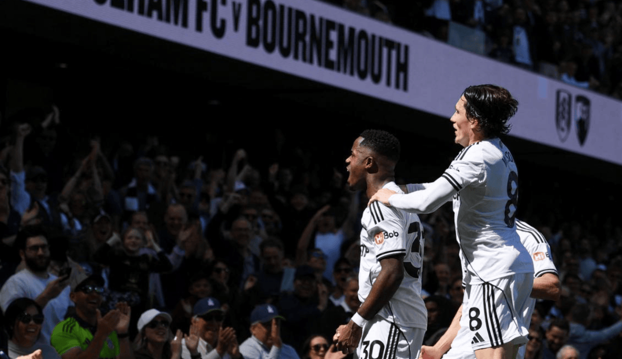 爆大冷！0-1！英超劲旅倒下，埃梅里不敢相信，塞塞尼翁立大功